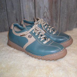 Stylish Women's Blue and Tan Sneakers